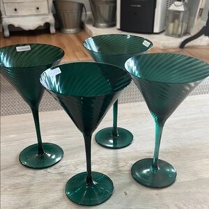 NWT - Set of 4 Godinger 29028 Infinity Martini Glasses